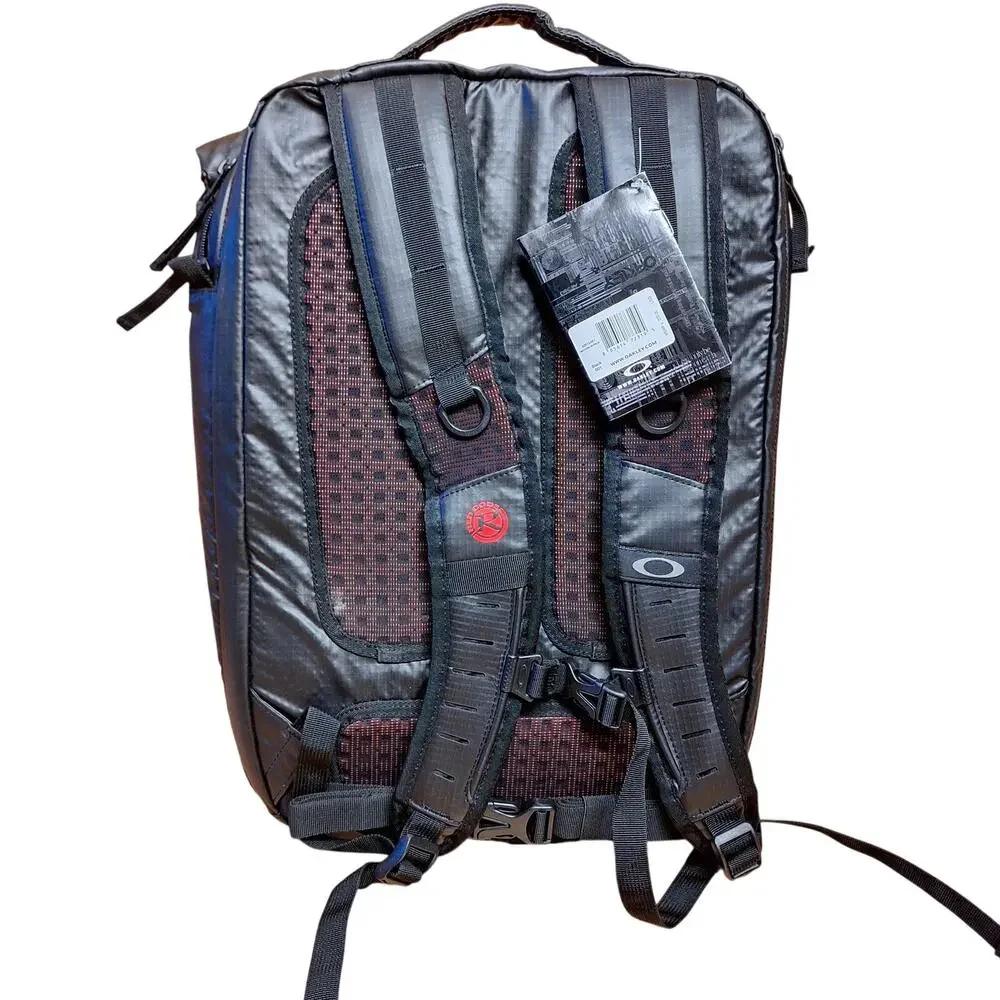 Oakley Motion 26 Tactical Backpack water-resistant black NEW travel school work